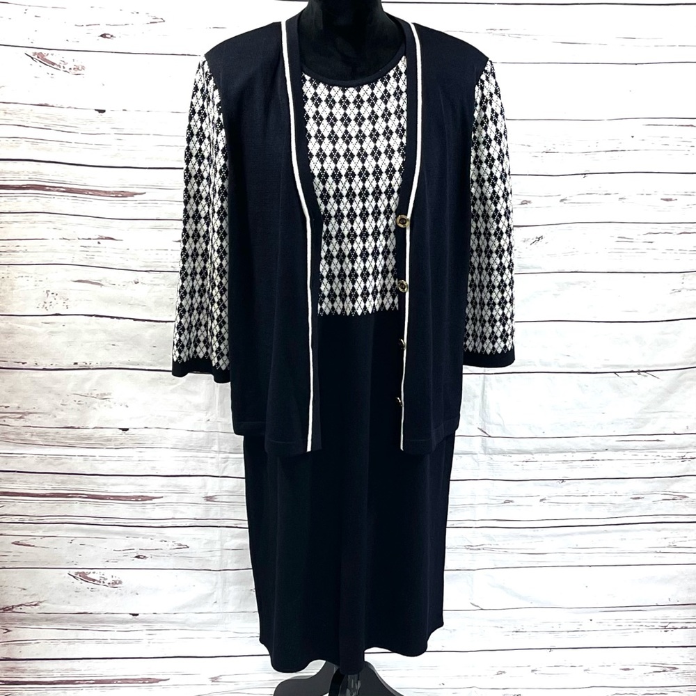 St. John Sports Women’s 2PC Knit Dress Suit Dress & Cardigan Black/White Size XL
